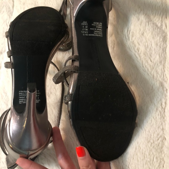 Christian Siriano Heels - Picture 4 of 6